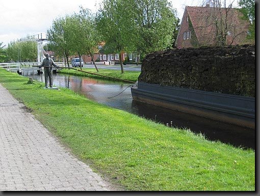 picture008.jpg